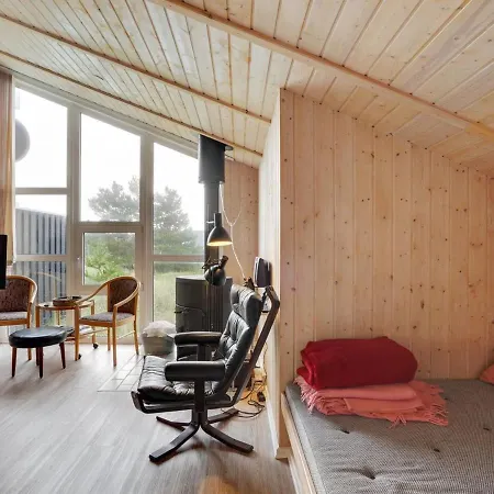 Holiday home Rosali - 500m From The Sea In Nw Jutland By Interhome