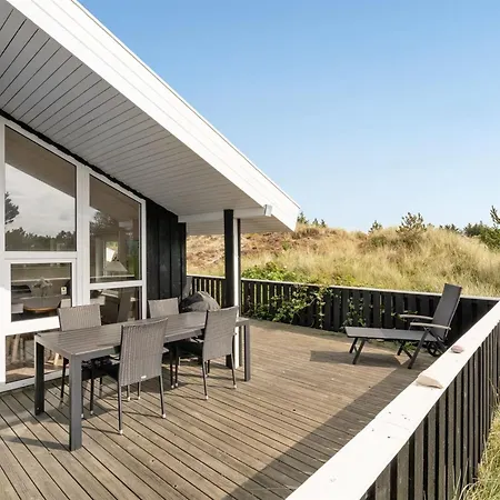 Rosali - 500m From The Sea By Interhome *